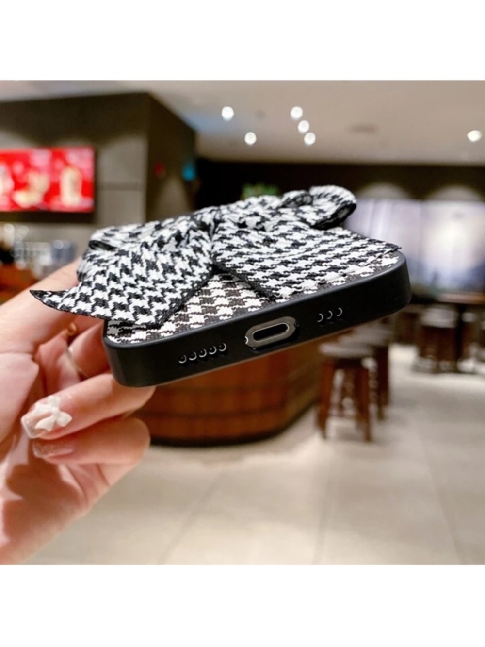 Houndstooth Bow iPhone 14 Pro Max Case - Picture 2 of 5